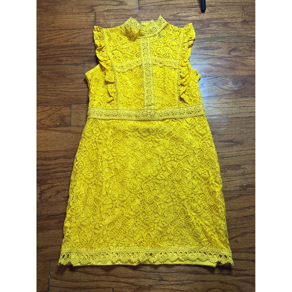 AQUA Yellow Lace Mock Neck Ruffle Sleeveless Mini Dress Size Medium